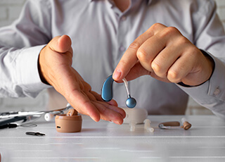 02Hearing Aid Fitting